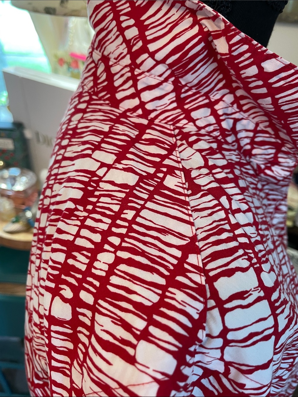 Womens Chico  Red & White Patterned Button-Up Shirt - Picture 9 of 11